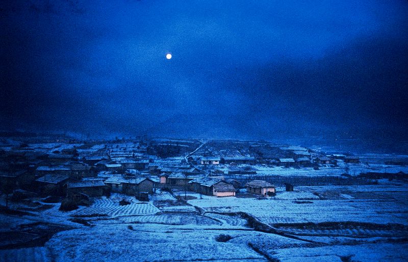 Night falls on Uijongbu - by Tony Karp